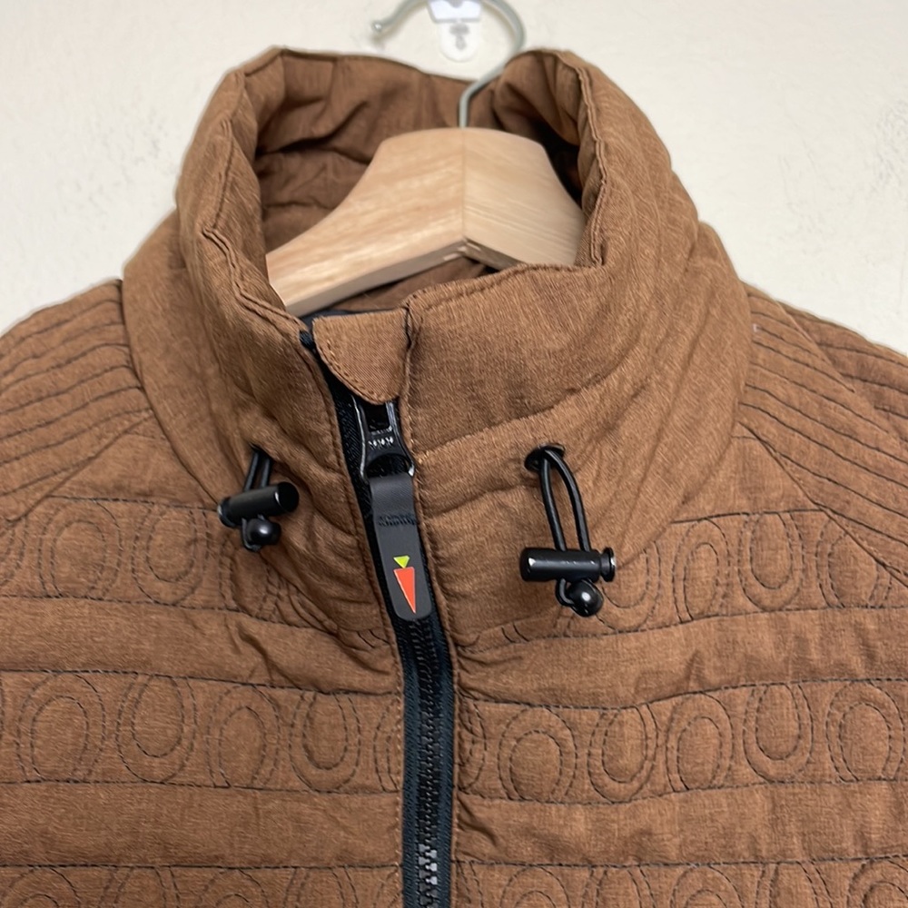 Kerrits Brown and Black Quilted Stretch Vest - Picture 7 of 9